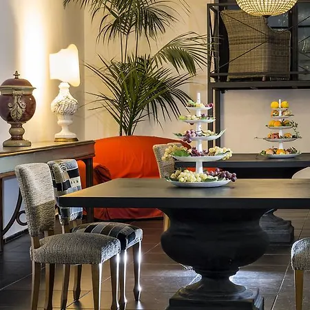 Il Giardino Di Ballaro Boutique לינה וארוחת בוקר