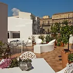 Il Giardino Di Ballaro Boutique Bed & Breakfast 3*