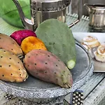 Il Giardino Di Ballaro Boutique