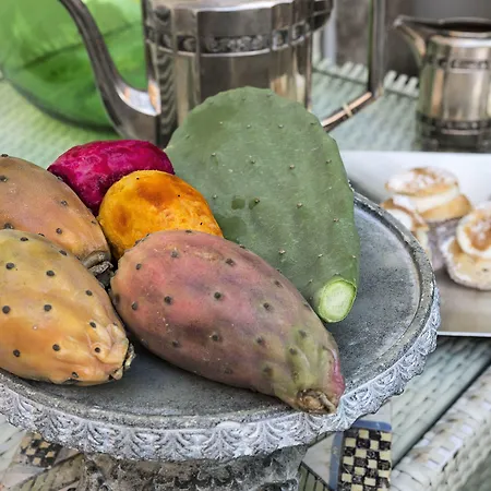 Il Giardino Di Ballaro Boutique