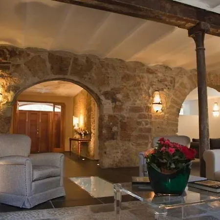 Il Giardino Di Ballaro Boutique Bed & Breakfast 3*