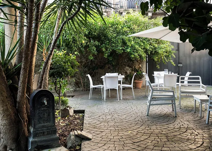 Il Giardino Di Ballaro Boutique